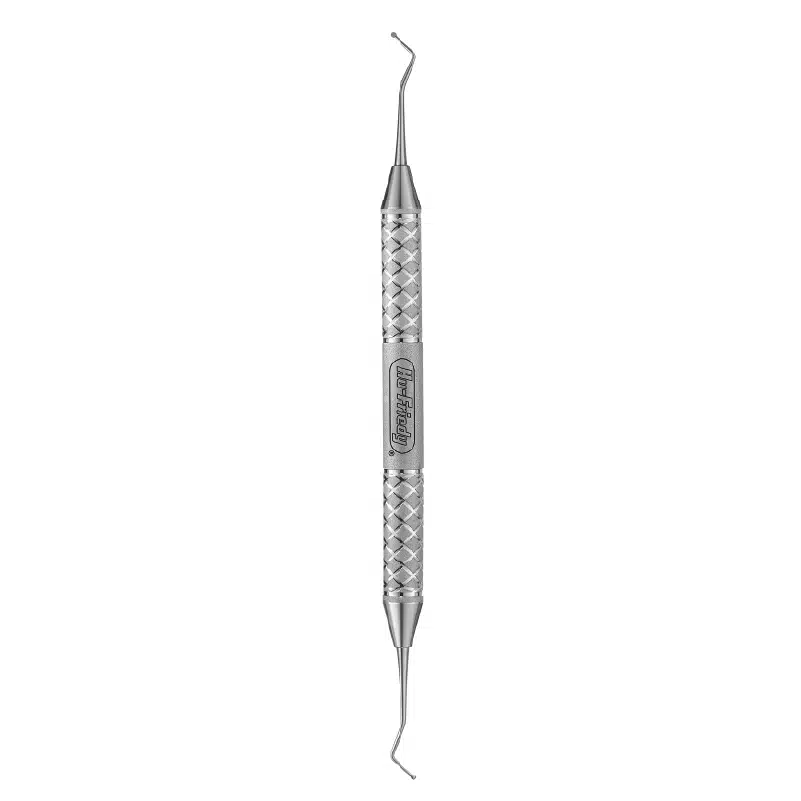 La CUCHARILLA No 17 SATIN EXC176 es un instrumento dental de acero inoxidable con mango texturizado y puntas anguladas en ambos extremos, utilizado para excavaci&oacute;n de caries u otros procedimientos dentales como limpieza y examen.